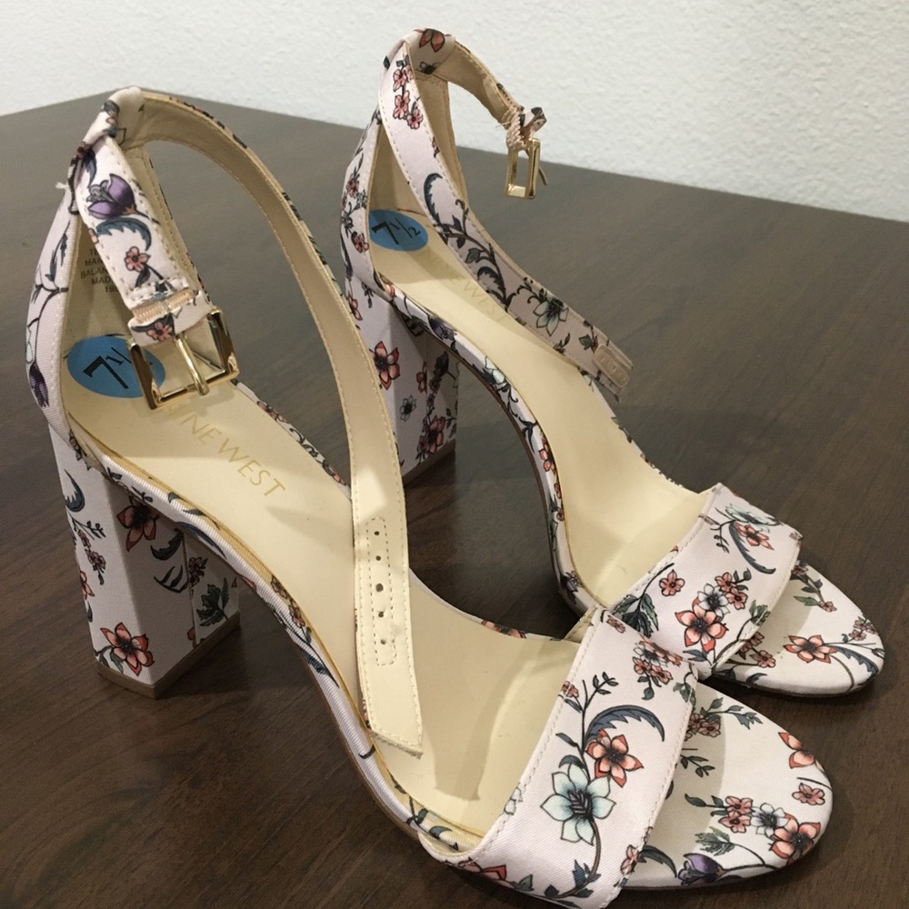 Nine West pink floral heels